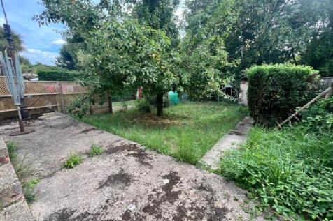 Broadlands Road, Southampton, Hampshire, SO17 photo 4