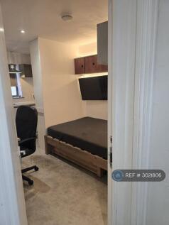 Nelson Street, Buckinghamshire, MK18 photo 3