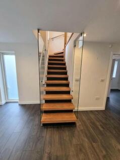 Chapel Mews, Hollow Road, Bury St. Edmunds photo 5