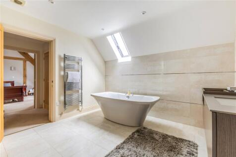 En Suite Bathroom