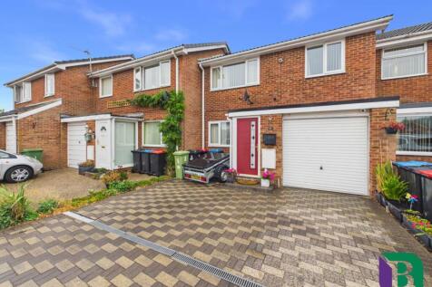 Newport Pagnell, MK16 - property photo