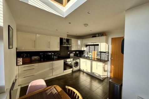 Kitchen (3)