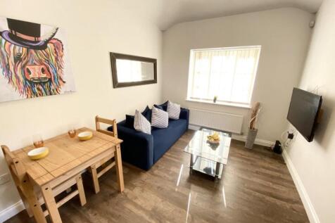2-bed house on Ashby Road, Loughborough, £1,213/mo