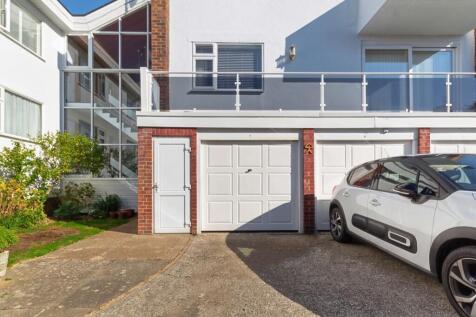 Garage &amp; Parking