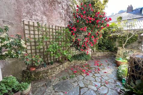 Courtyard Garden.jpg