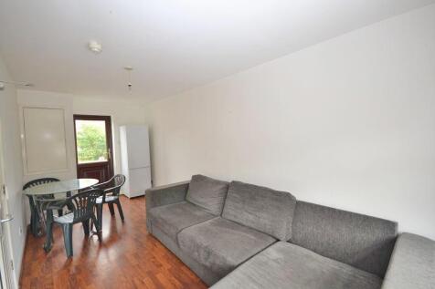 Grace Avenue, Oldbrook, Milton Keynes, Buckinghamshire, MK6 2XN photo 4