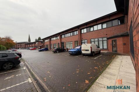 1-bed flat on Apartment , Northwood House,  Goodiers Drive, Salford, £1,050/mo
