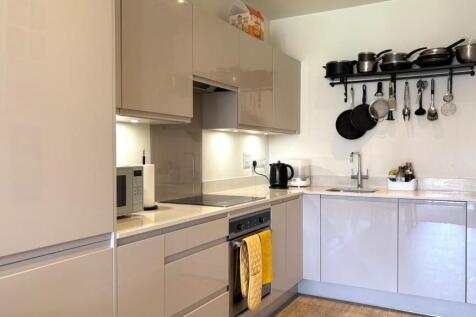 Blair Street, E14 For sale 1 bedroom, Flat by Barr