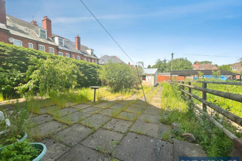 Spacious Edwardian Residence