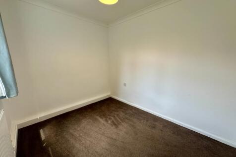 7 Hathaway Fold, Burnley photo 4