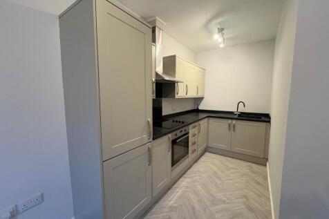 23 Prestongate, Hessle, Hessle, East Yorkshire, HU13 photo 3