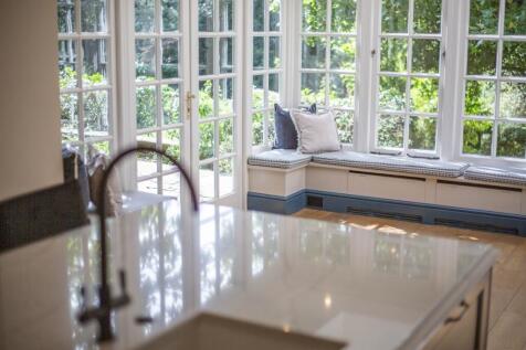 27 Hampton-spring...