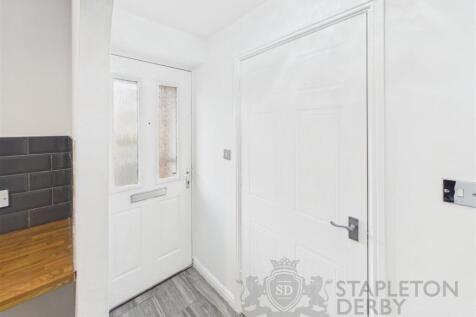 CAM04720G0-PR0194-STILL016.jpg