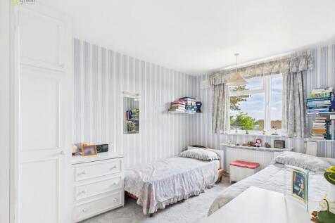 CAM03830G0-PR0155...