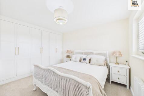 CAM04261G0-PR0072...