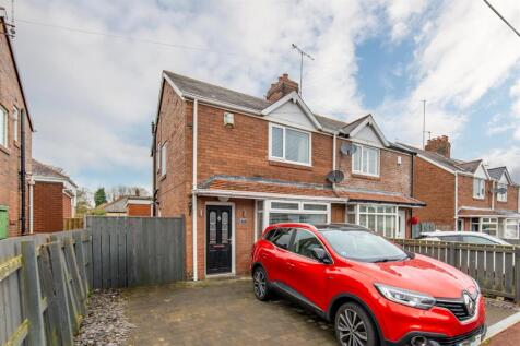 2-bed semi-detached on Brandon Road, Fawdon, Newcastle Upon Tyne, £995/mo