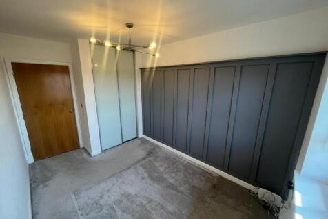 2 The Waterfront, Openshaw, Manchester photo 5