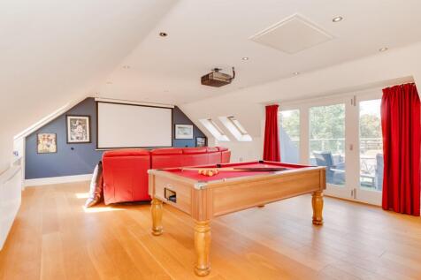 BEDROOMS AND BATHROOMS