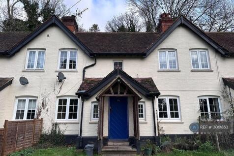 3-bed terraced on Newton Stacey, Stockbridge, SO20, £1,500/mo