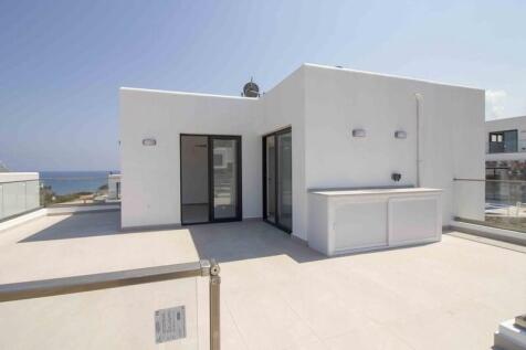 Brand new 3 bedroom contemporary designed resale villa + located on top of a beautiful sandy beach + sea views Image 9999 25