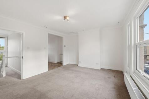 Richmond Road, Kingston Upon Thames, KT2 photo 4