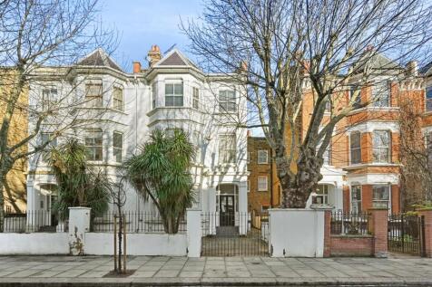 RCFBL- st quintin avenue- exterior 1 (1).jpg