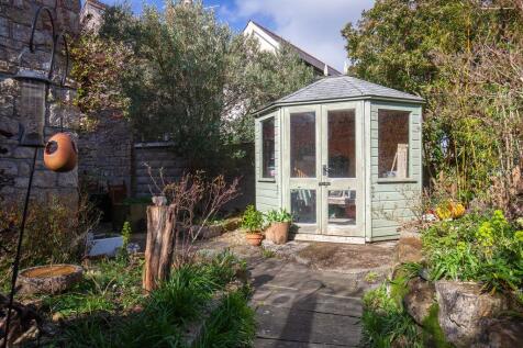 Summer House 