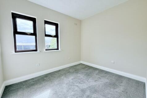 Maple Court, The Woodlands, Shoeburyness, Southend-on-sea photo 4
