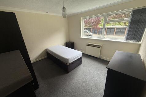 Bromford Road, BIRMINGHAM, West Midlands, B36 photo 5
