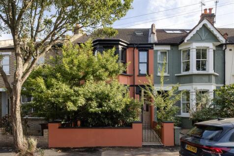Havant Road, E17