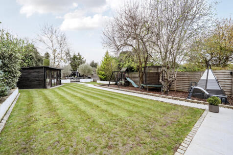 1383560-6-691f30b...