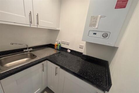 Charminster Road, BH8 photo 4