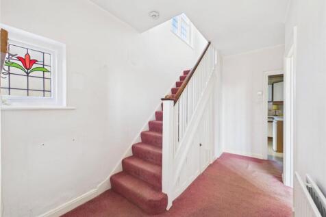 CAM01563G0-PR0368-STILL002.jpg
