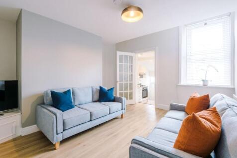 21GL - Living Area