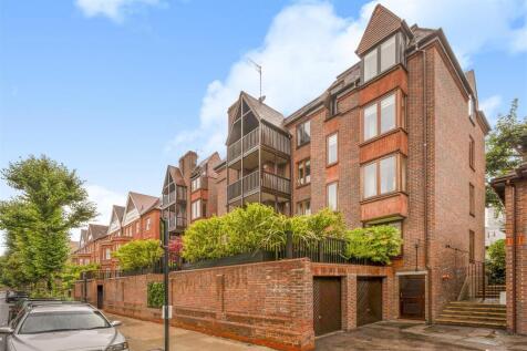 London, NW3 - property photo