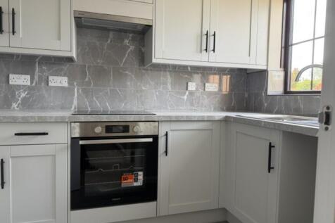 Long Croft, Yate photo 2