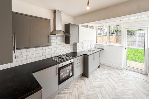 North Road, Westcliff-On-Sea photo 5