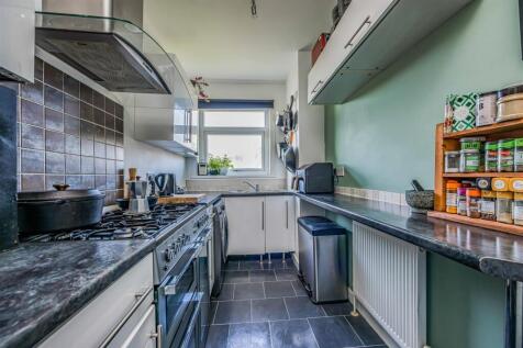 100a Orchard Road, Southsea-Small-PorticoMarketing