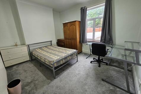 50 Grove Place, Leamington Spa photo 5