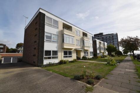 Frinton-on-sea, CO13 - property photo