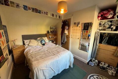 5 Harcourt Crescent, Crookesmoor, S10 1DG photo 4