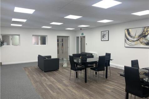 Office to rent Image 3