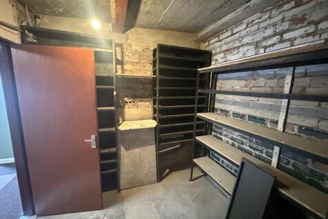 Office to rent Image 10