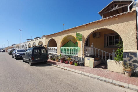 3 Bedroom Terraced For Sale-RED444-1