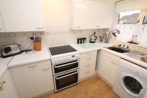 Trentishoe Crescent, Furzton photo 5