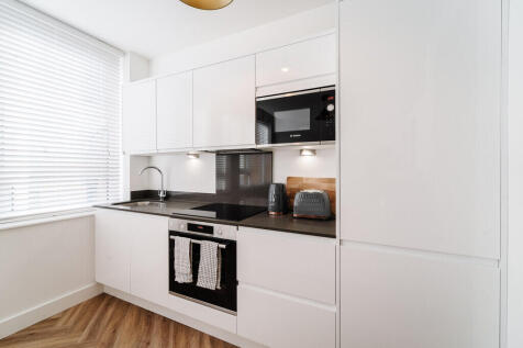 Apartment K, Royal House photo 4