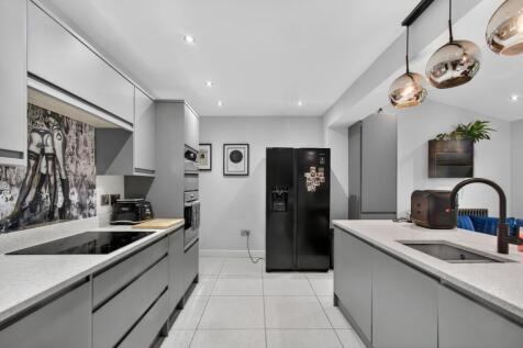 Kitchen (2)
