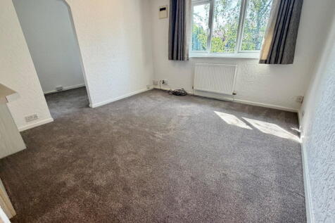 Willow Avenue, Cheadle Hulme, Cheadle, SK8 6AX photo 3