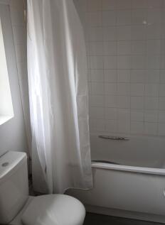 Horseshoe Court, Crowland, Spalding, Lincolnshire photo 5