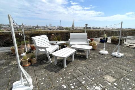 Roof Terrace 26a.jpeg